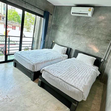 Hostel Norn Nee Nor Chiang Mai Zewnętrze zdjęcie