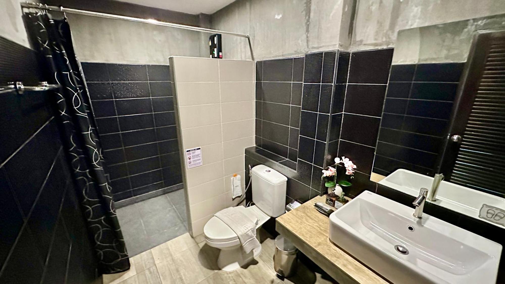 Hostel Norn Nee Nor Chiang Mai Zewnętrze zdjęcie